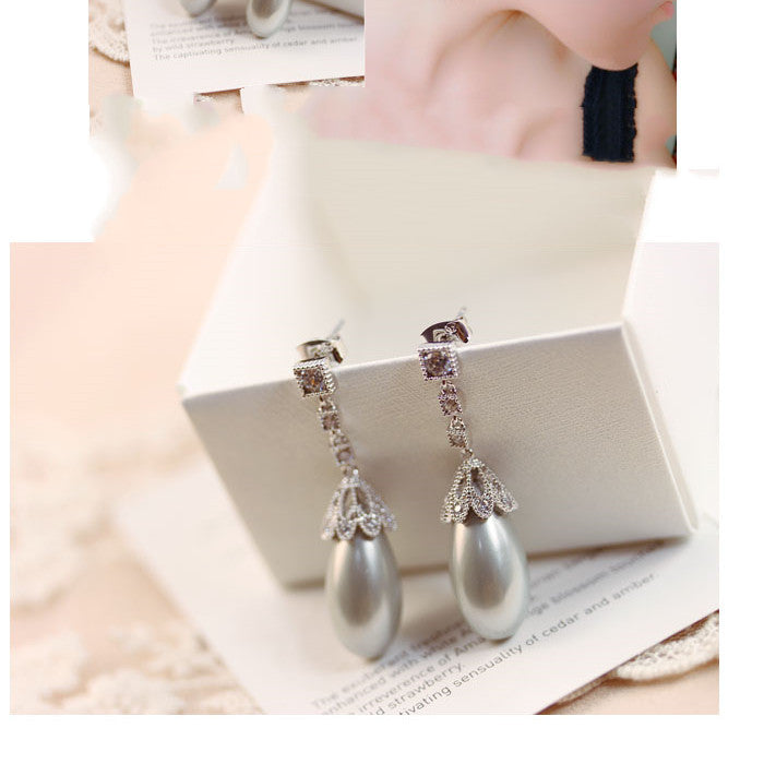 Vintage gray pearl drop earrings with filigree, view 4