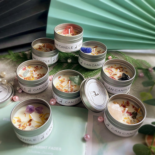 Crystal scented soy tin candle gift set with dried flowers and raw stones by Turquoise Vintage